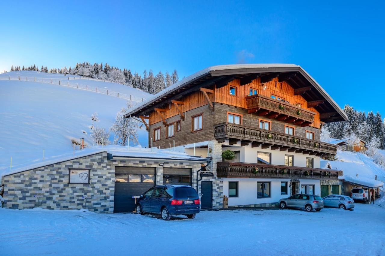 Schrahlehen Bed & Breakfast Wagrain Eksteriør bilde